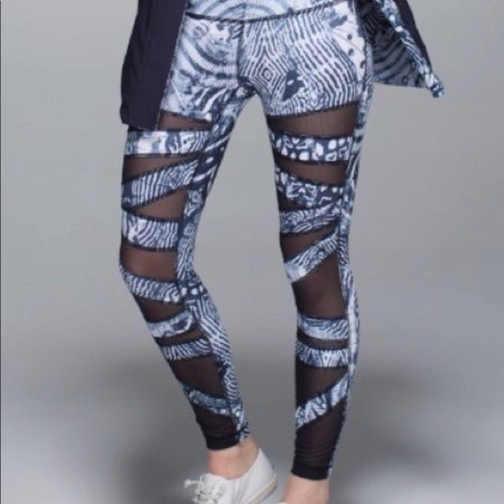Highest Times Tech Mesh Leggings in Wanderlust